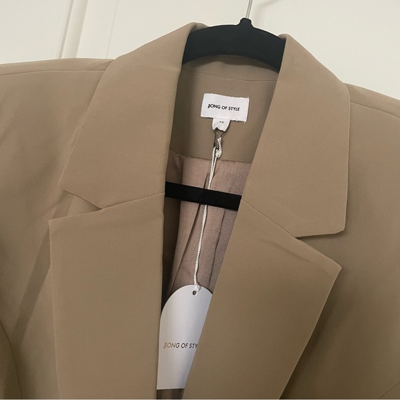 Song of Style Zella Blazer - Picture 6 of 8